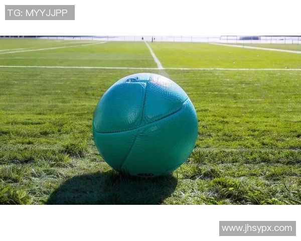 盘点足坛巨星高清美图赏析感受球场内外魅力瞬间 盘点足坛巨星高清美图赏析感受球场内外魅力瞬间