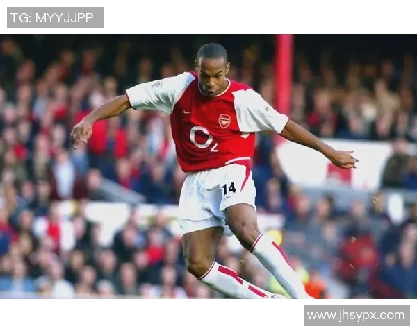 美国传奇足球球星辉煌生涯与不朽精神全面解读